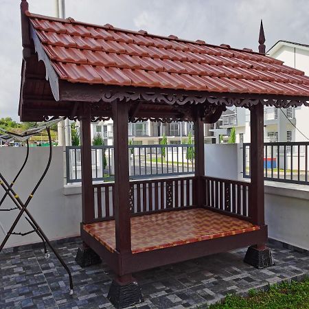 Pesona Suri Homestay Batu Pahat Zewnętrze zdjęcie